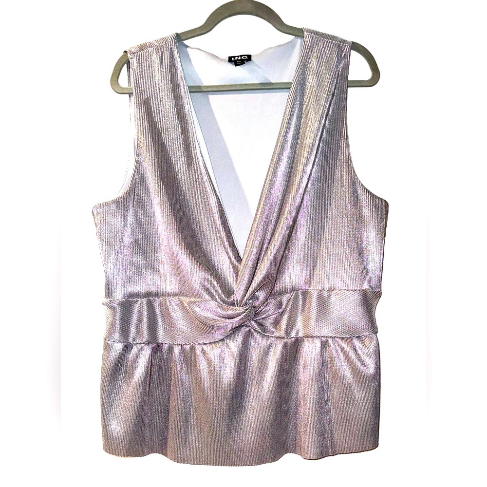 Stylish silver tank